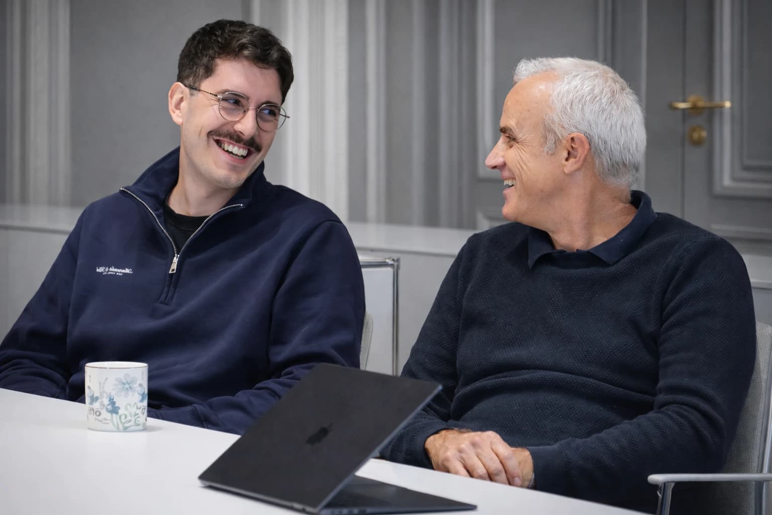 Benjamin Ducharne et Simon Boddy, cofondateurs de Simplyfirst