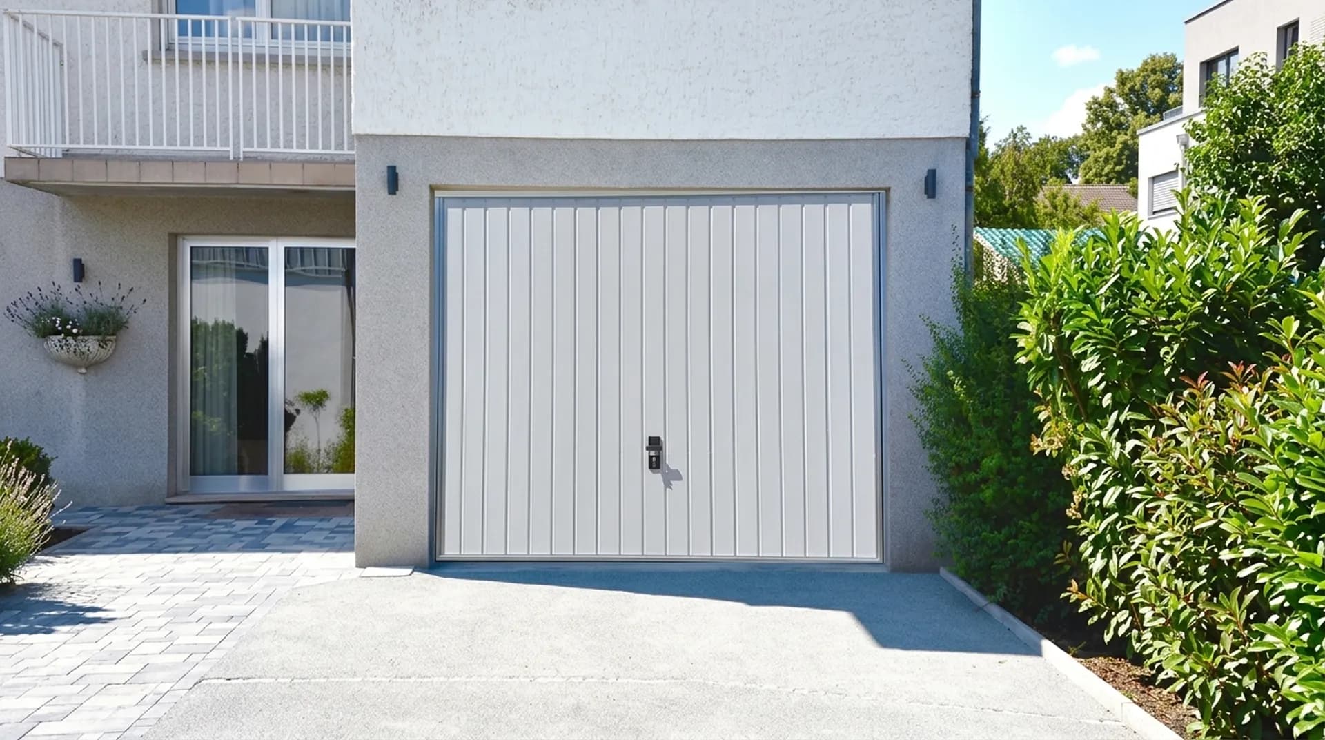 Façade de maison avant la pose, photographiée par le client